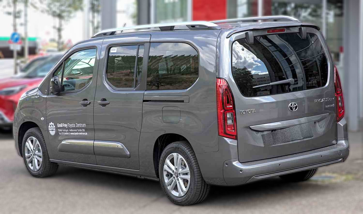 Toyota Proace EV City. ProAce City Electric Single Speed topphengslet bakdør L1