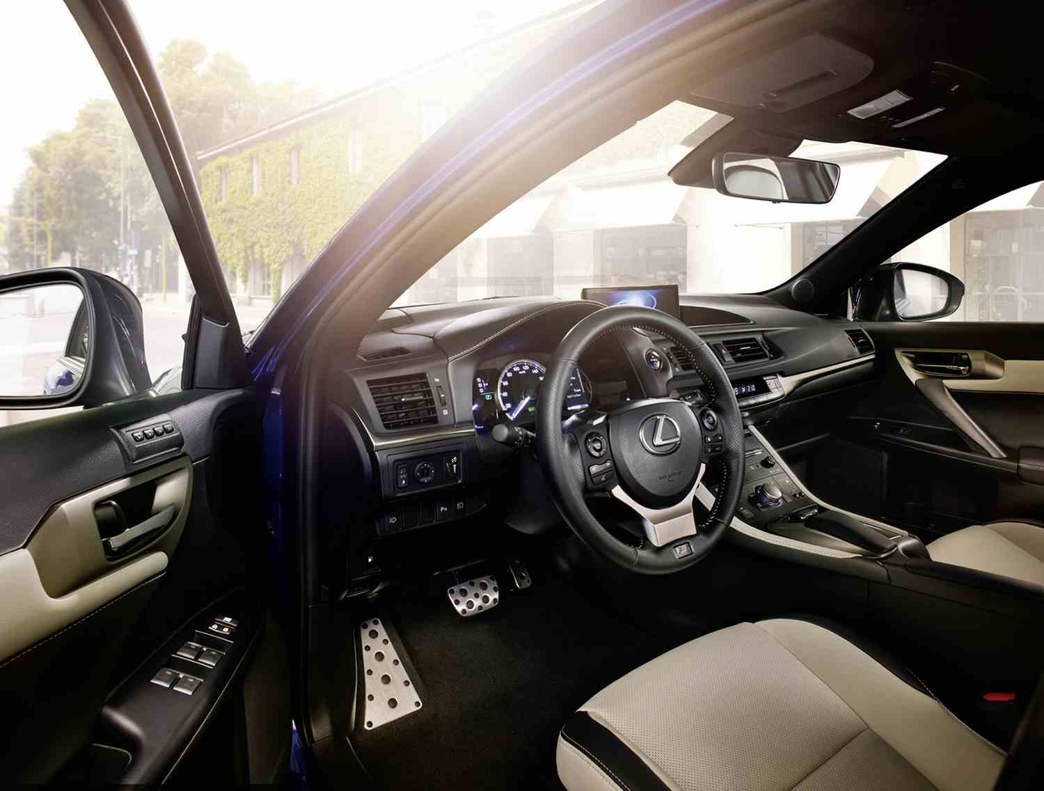 Lexus CT 200H sport