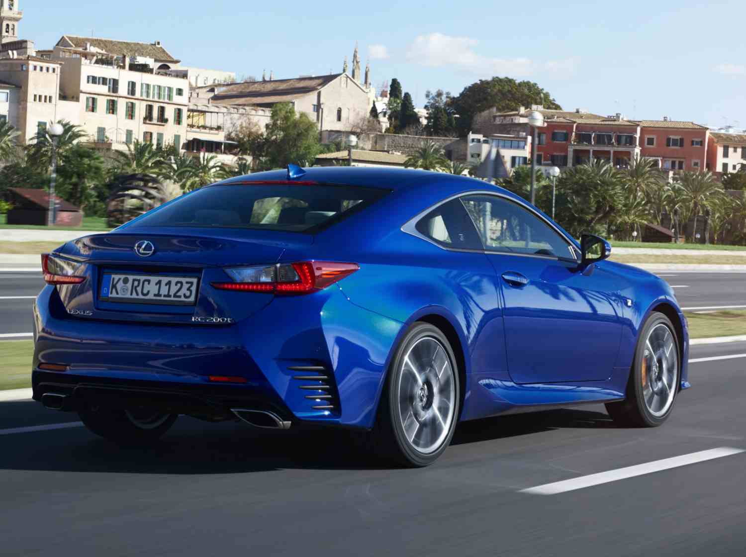 Lexus RC 300h Luxury