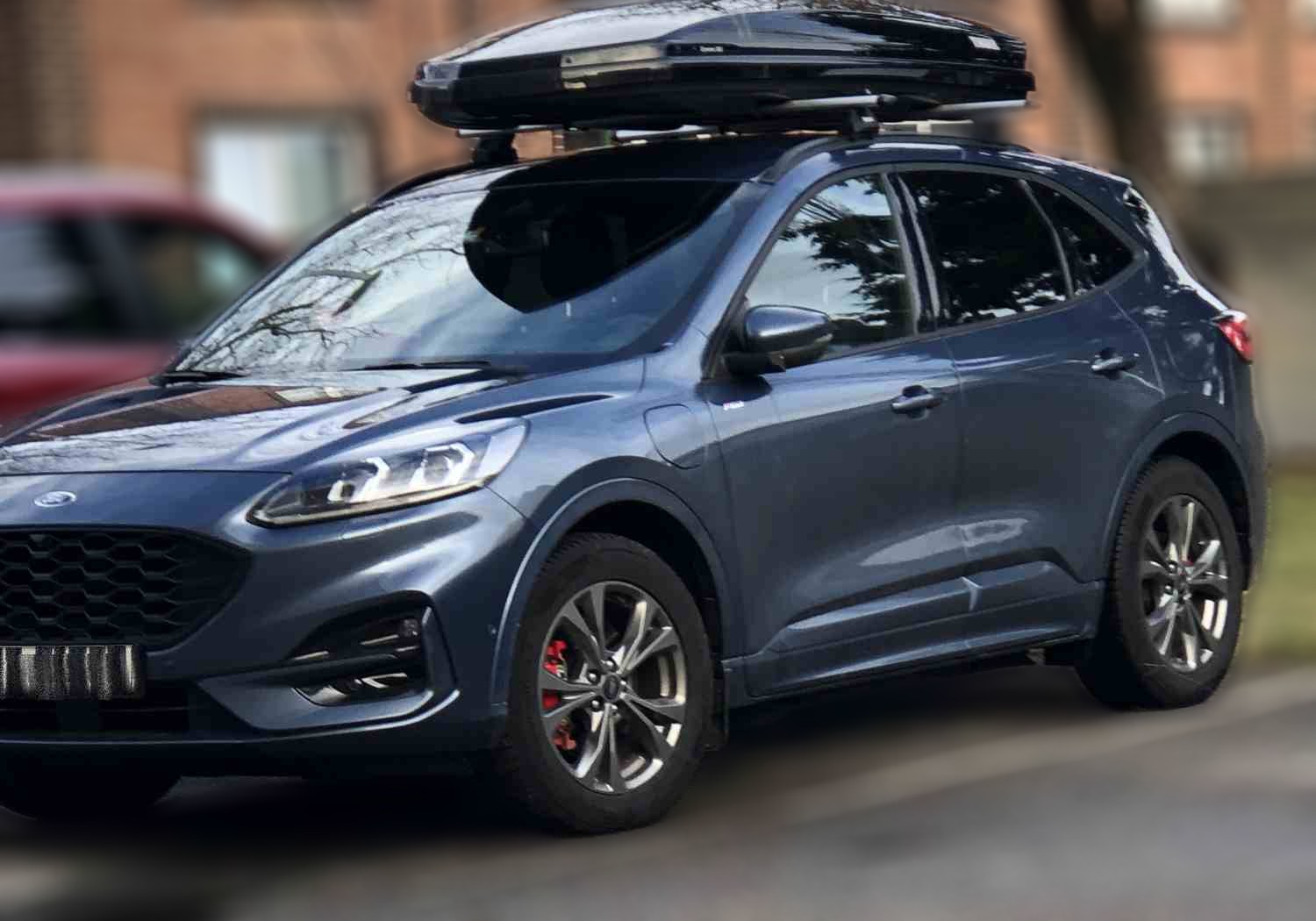 Ford Kuga-Escape ST-Line 2.5 l bensin ladbar hybrid (PHEV)