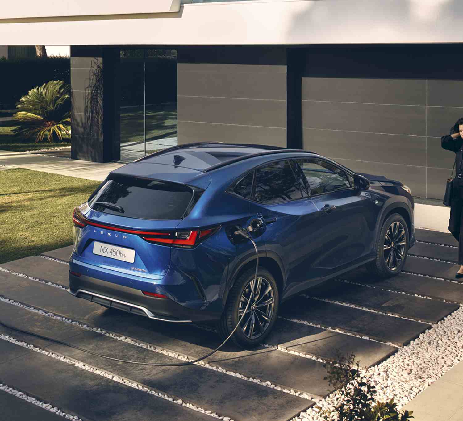 Lexus NX 450H 450h+ Luxury sun