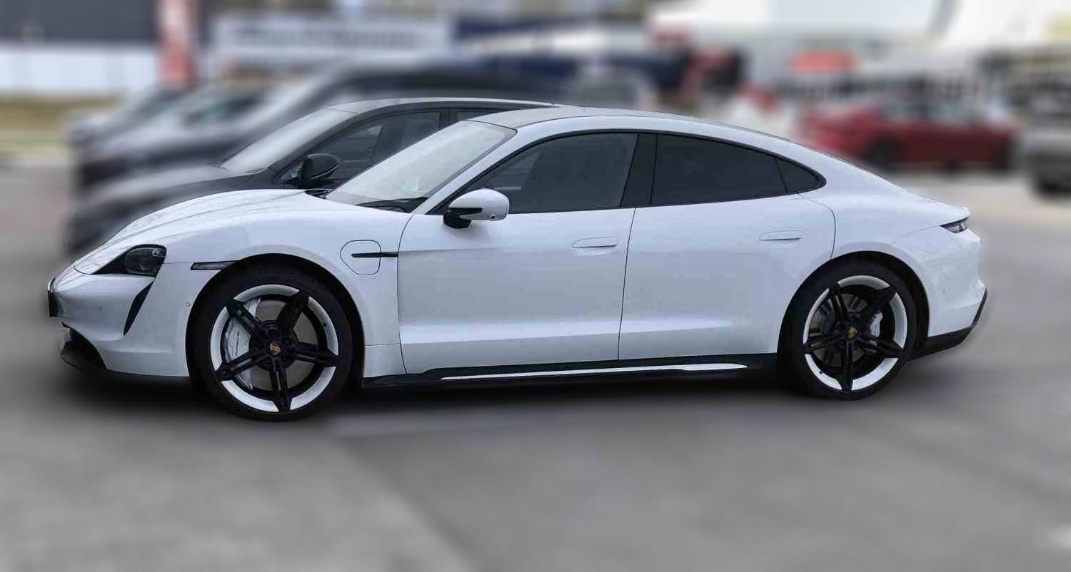 Porsche Taycan Performance battery plus