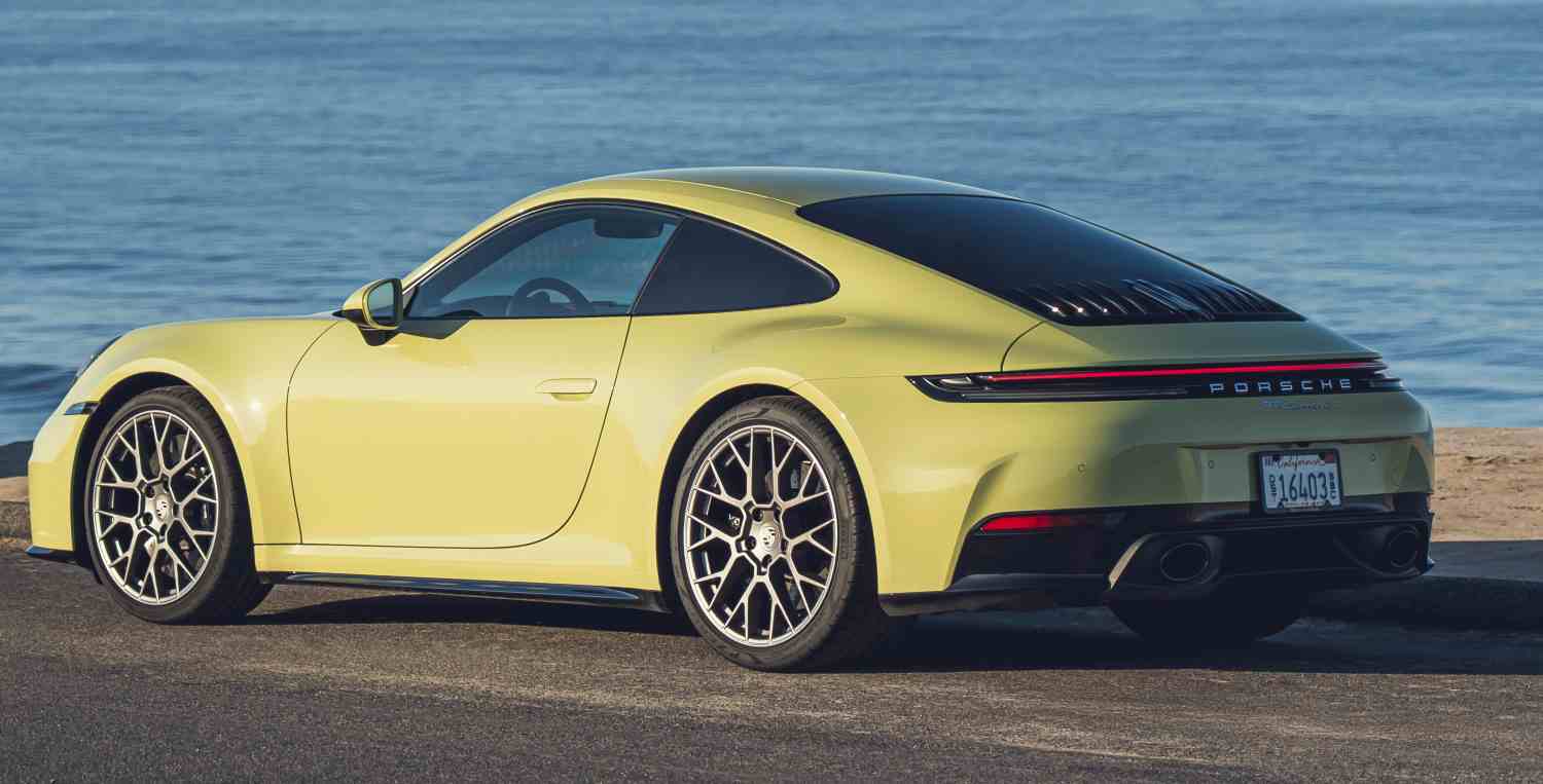 Porsche 911 Carrera S manuell