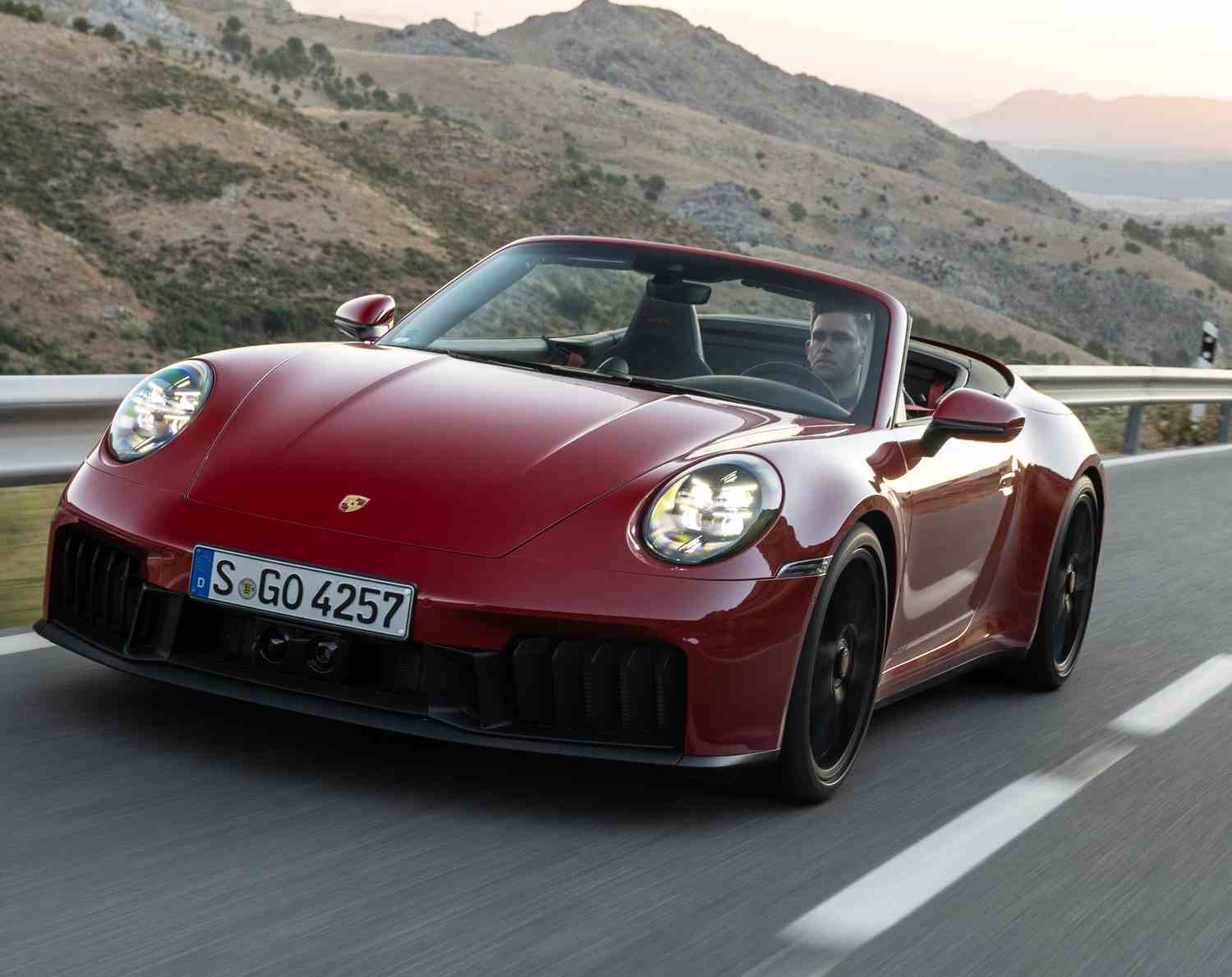 Porsche 911 Carrera 4 GtS Cabriolet PDK