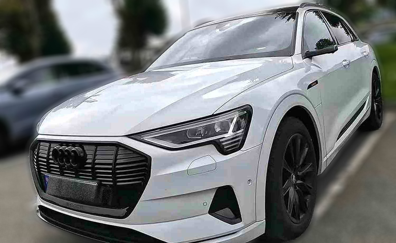 Audi E-tron 50 s line