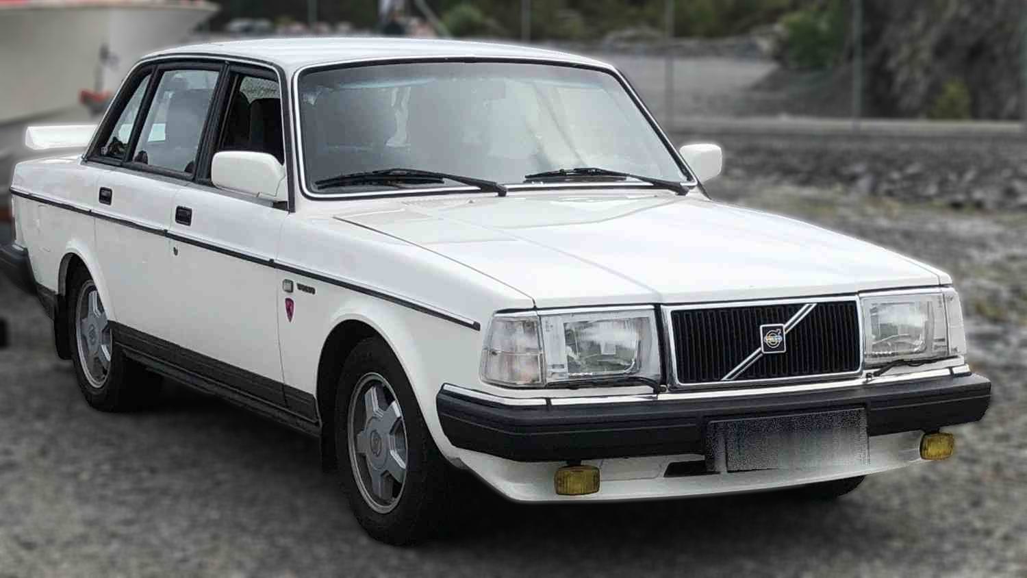 Volvo 240 Gl 2,3 131 hk B230F