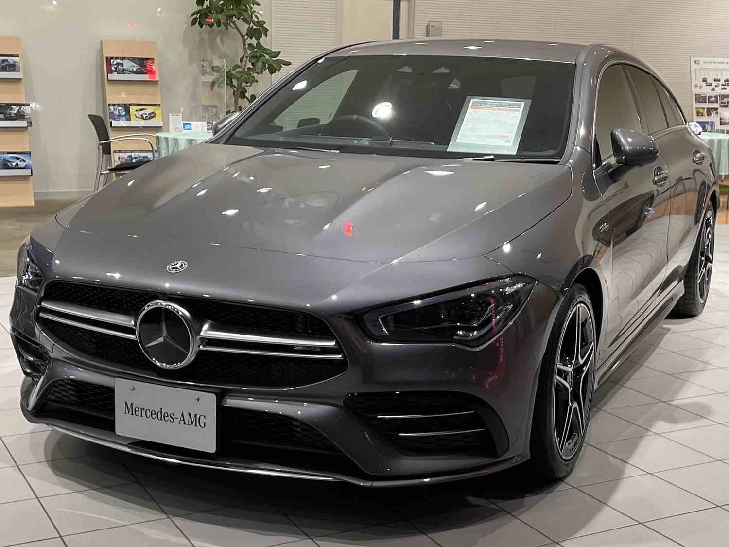 Mercedes-Benz CLA 35 AMG Shooting Brake
