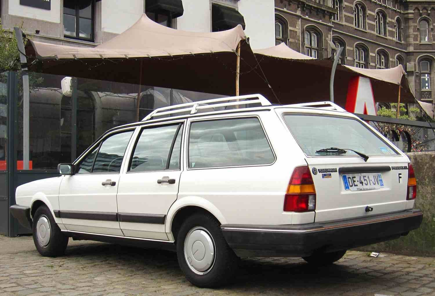 Volkswagen Passat Passat B2 1,6 D 54hk