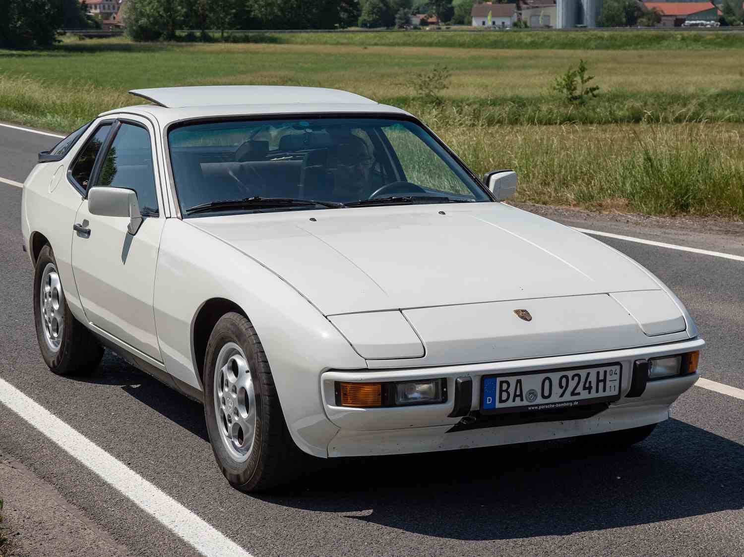Porsche 924 924, 1984 mod, 125 hk