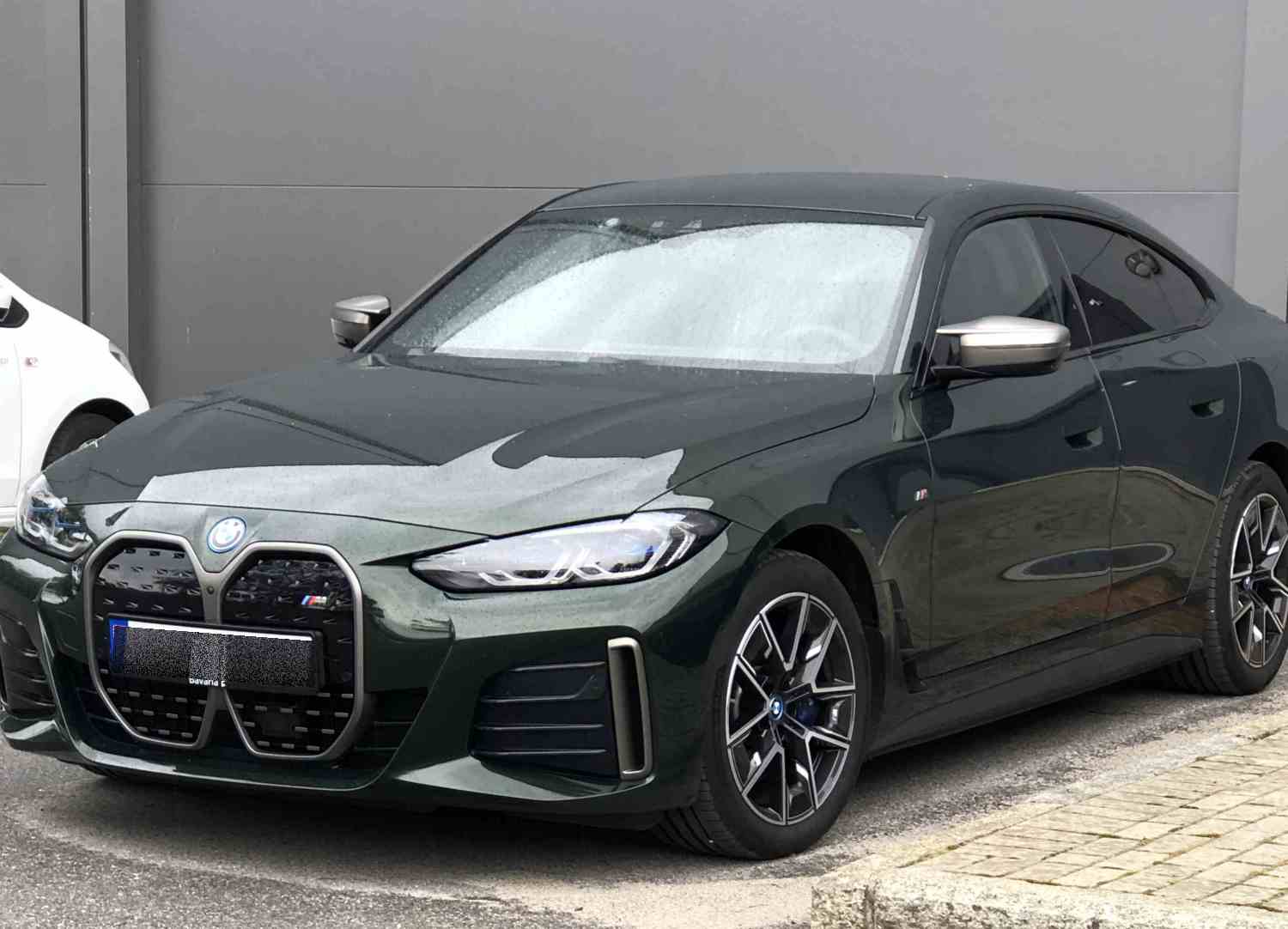 BMW i4 M50 i4 M50 Charged 24 grønn
