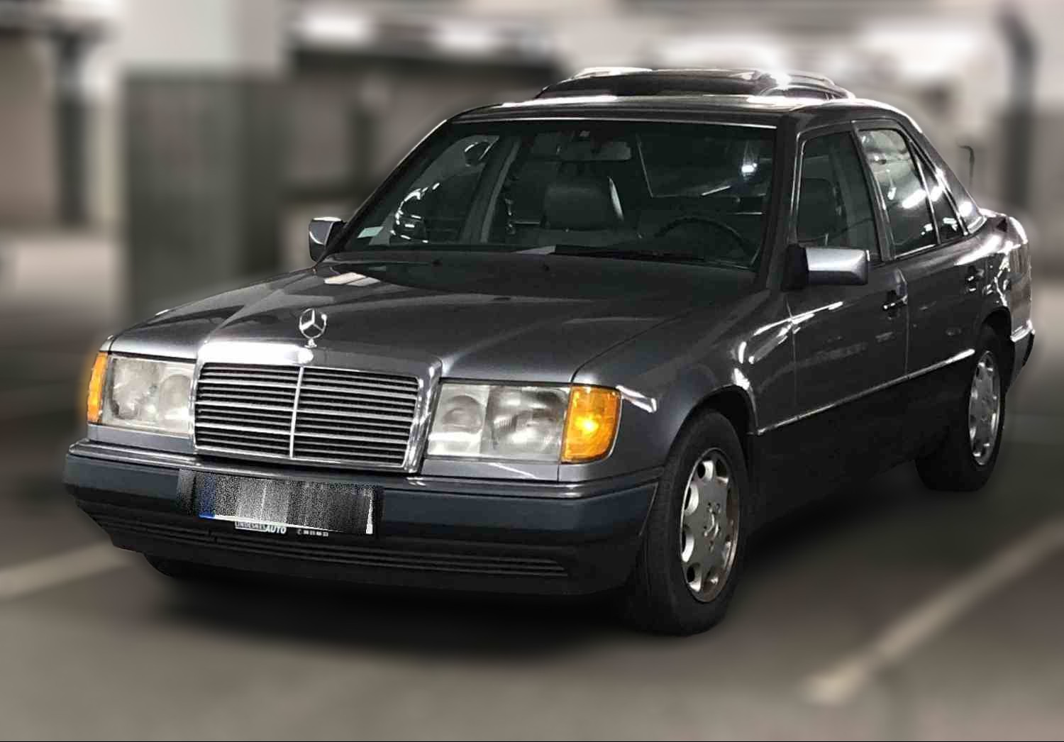 Mercedes-Benz E sedan 400E, 92 mod, 279 hk