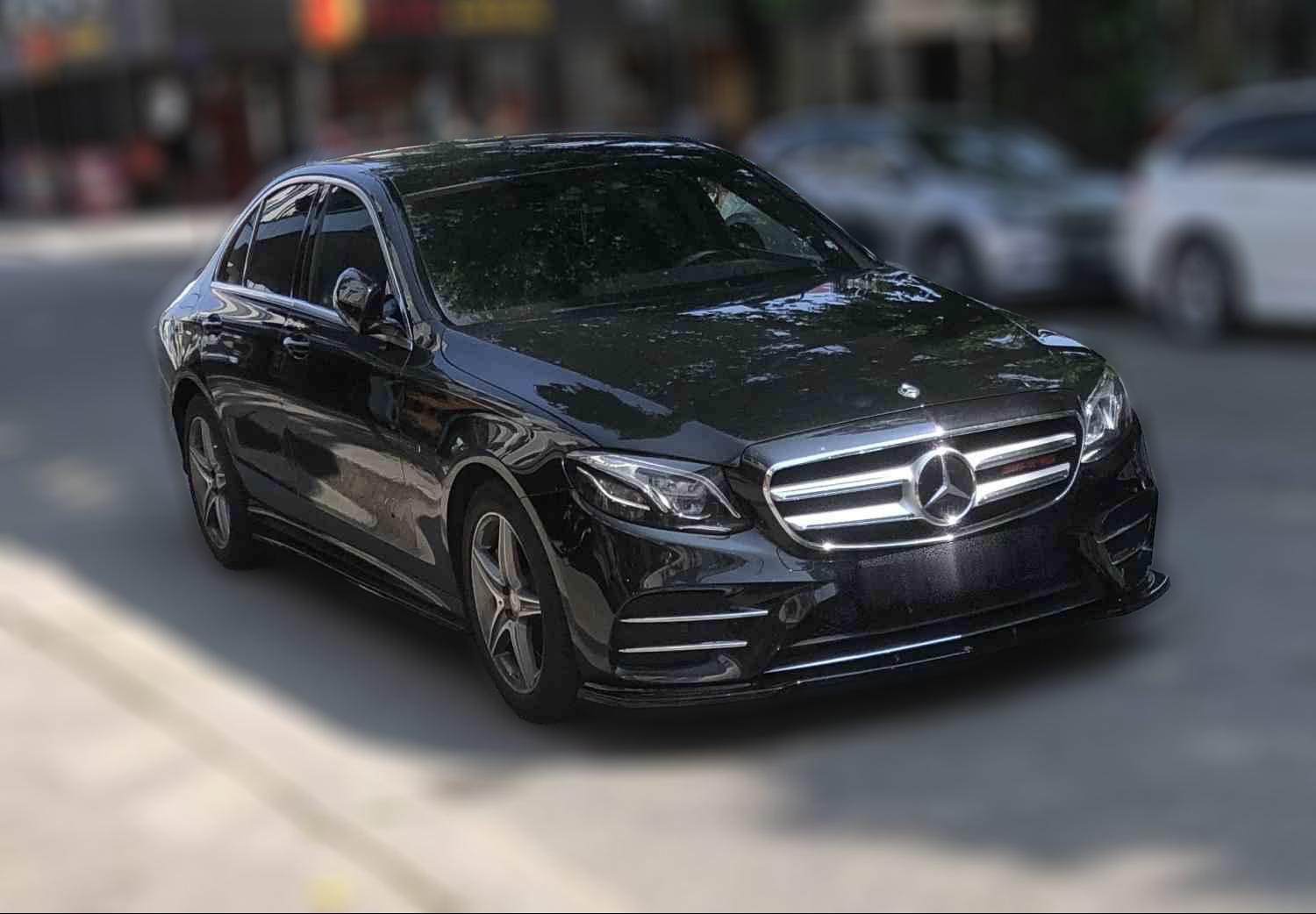 Mercedes-Benz E sedan 300 de 4MATIC Plug-in Hybrid sedan