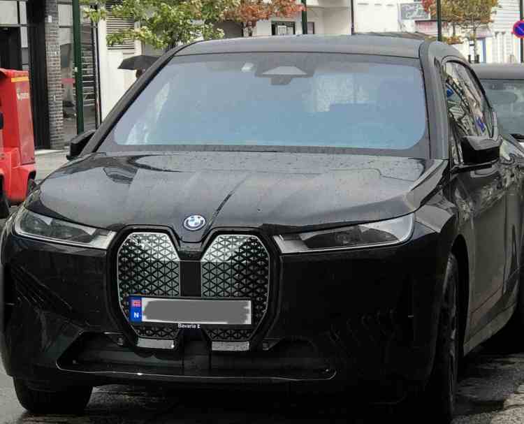 BMW IX iX xDrive40
