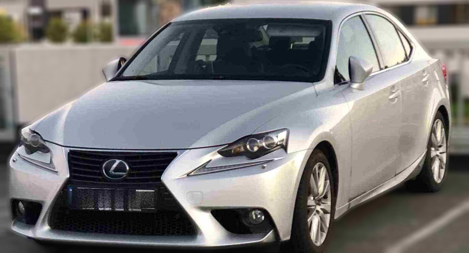 Lexus IS 300H,   14 mod hybrid