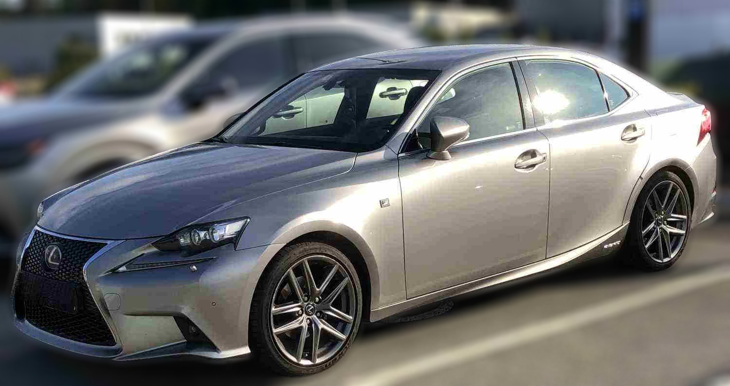 Lexus IS 300H,   223 hk, hybrid 16 mod