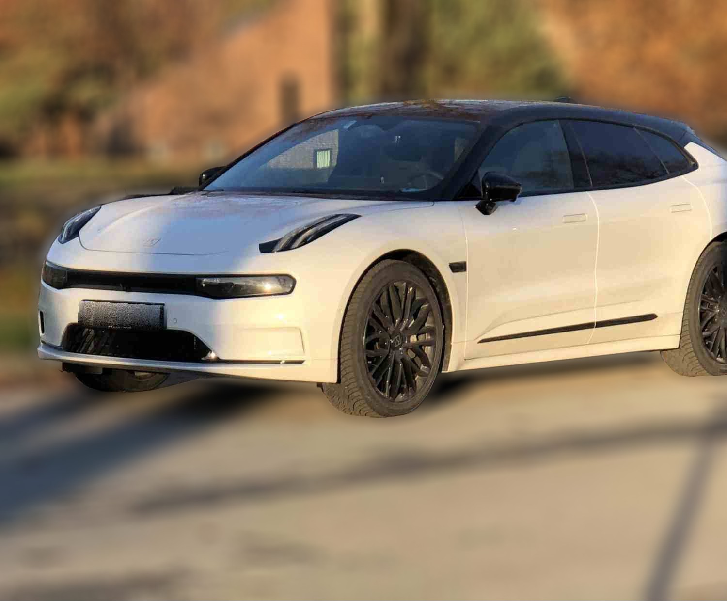 Zeekr 001 1 gen performance 100kWt, 544hk