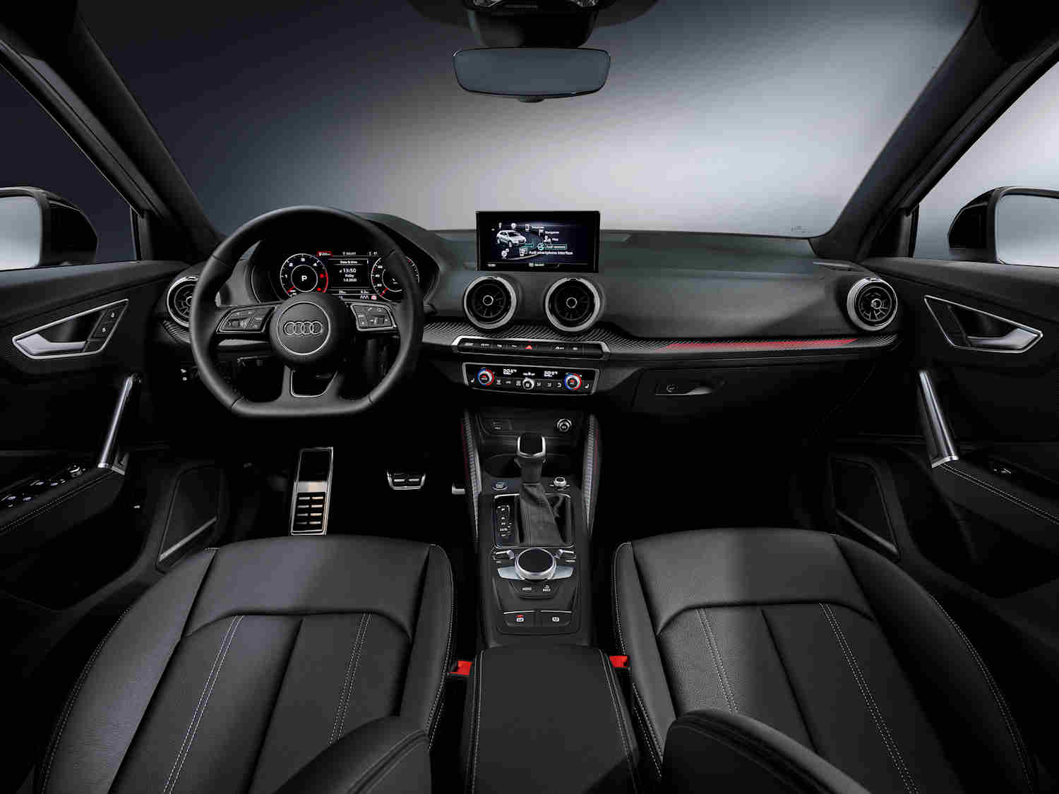 Audi Q2 S line business 35 TFSI