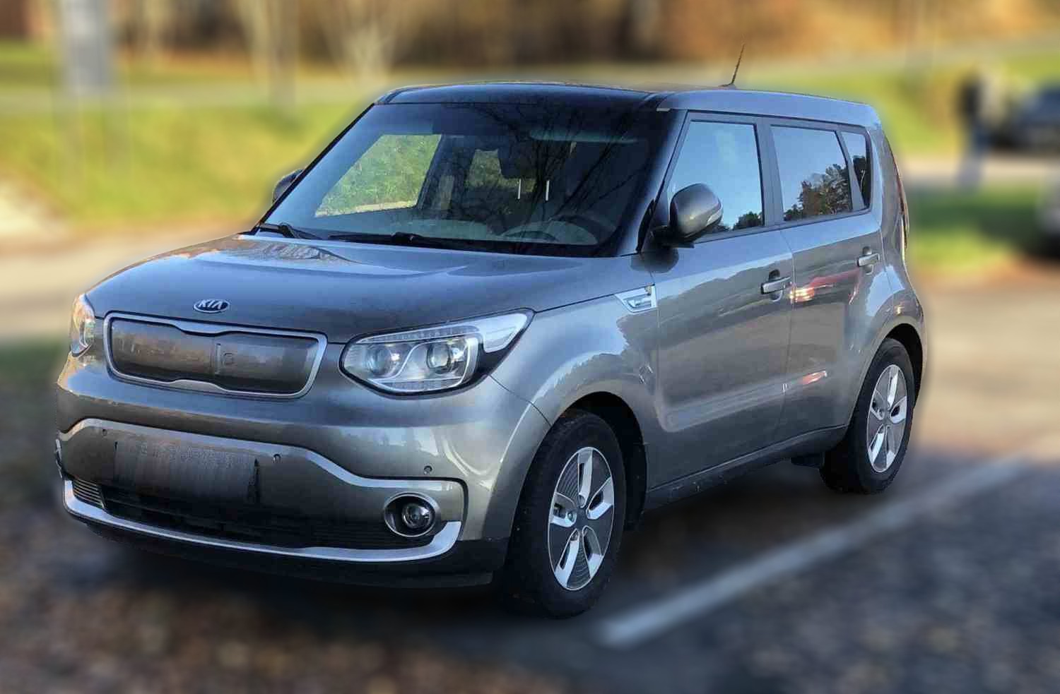 Kia E-Soul 27 kWh, 110hk, sølvgrå