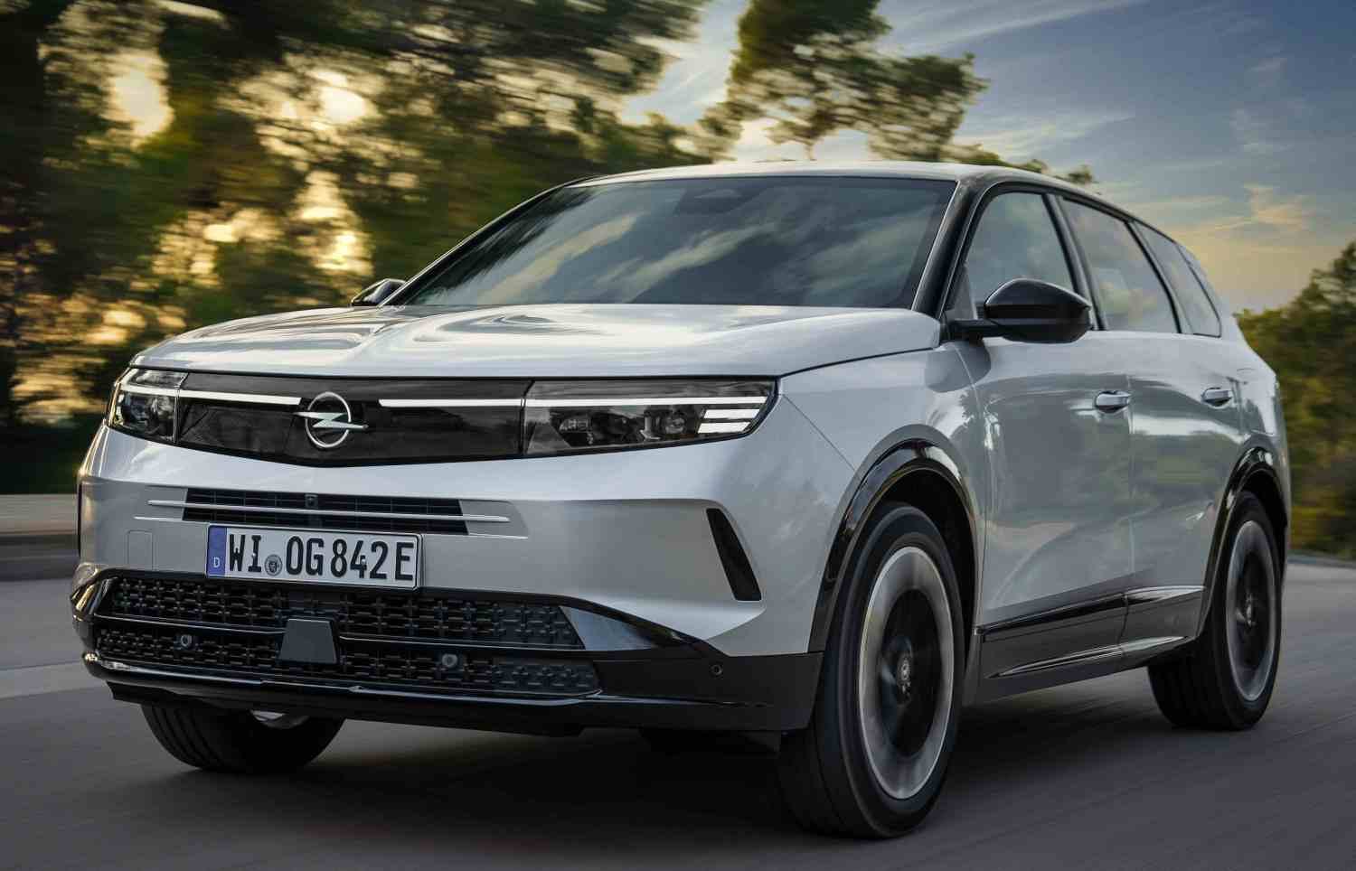 Opel Grandland Grandland Ultimate hybrid4 300 hk - A8 4x4