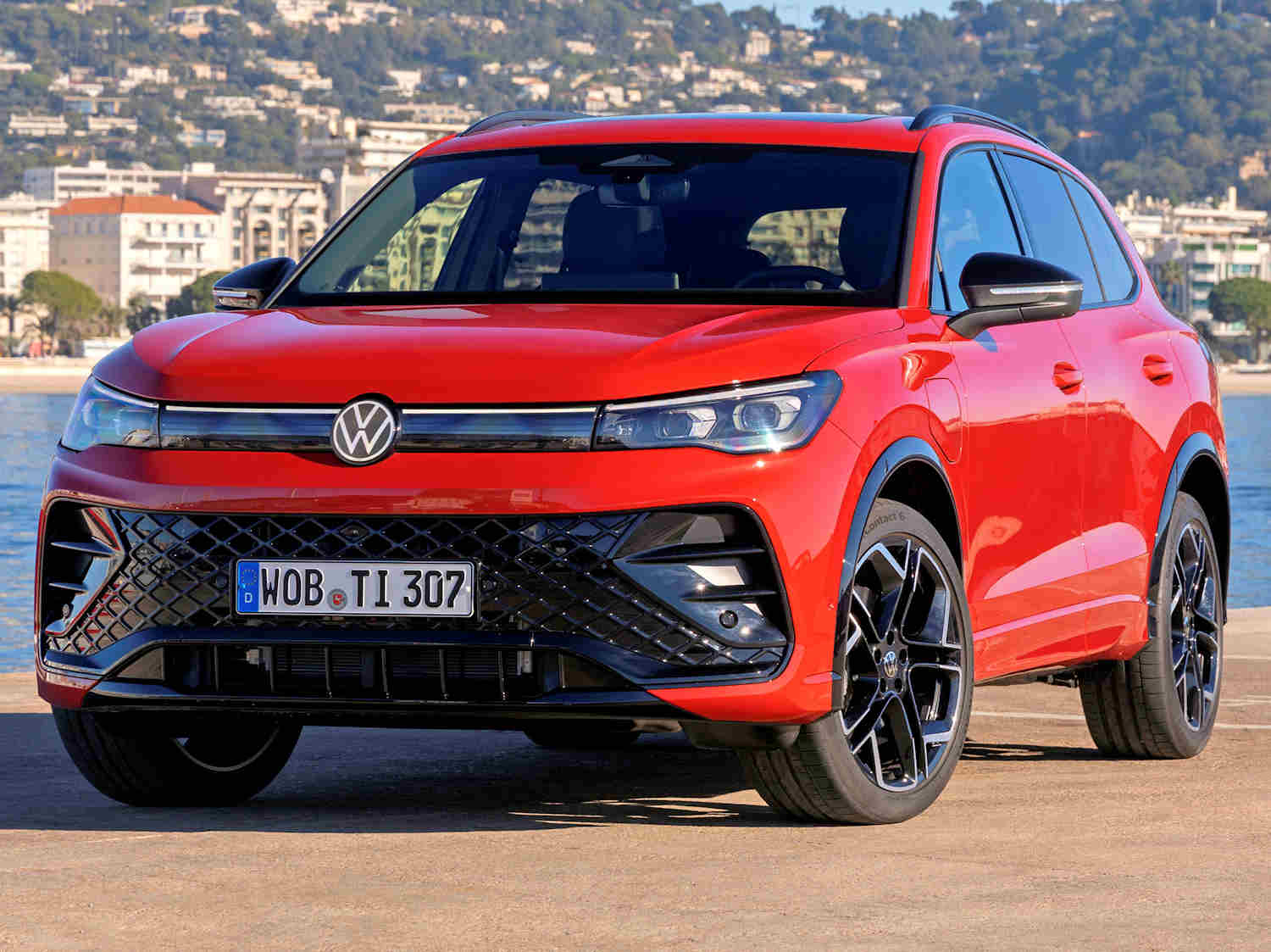 Volkswagen Tiguan R 2,0 320 hk TSI 4MOTION 7-trinns DSG