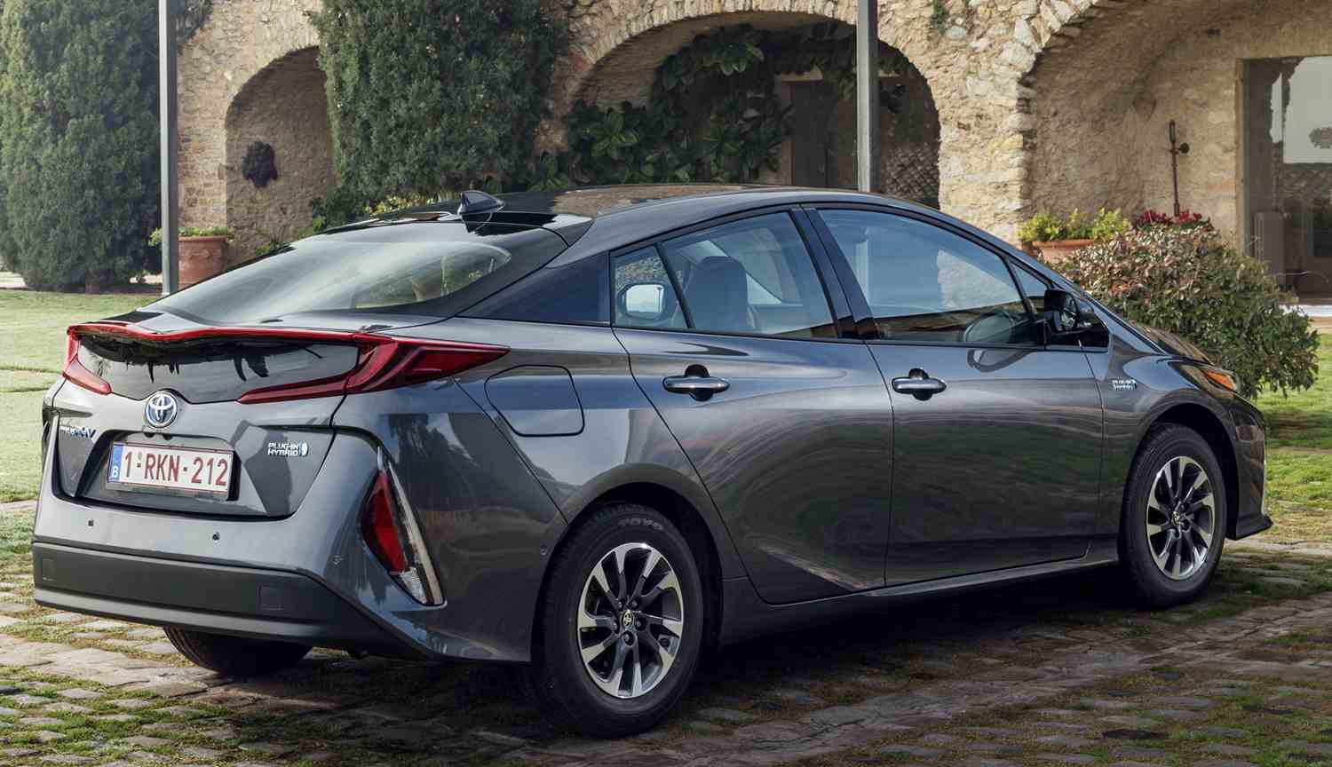 Toyota Prius PHEV Prius Plug-in 1,8 VVT-i PHEV Style