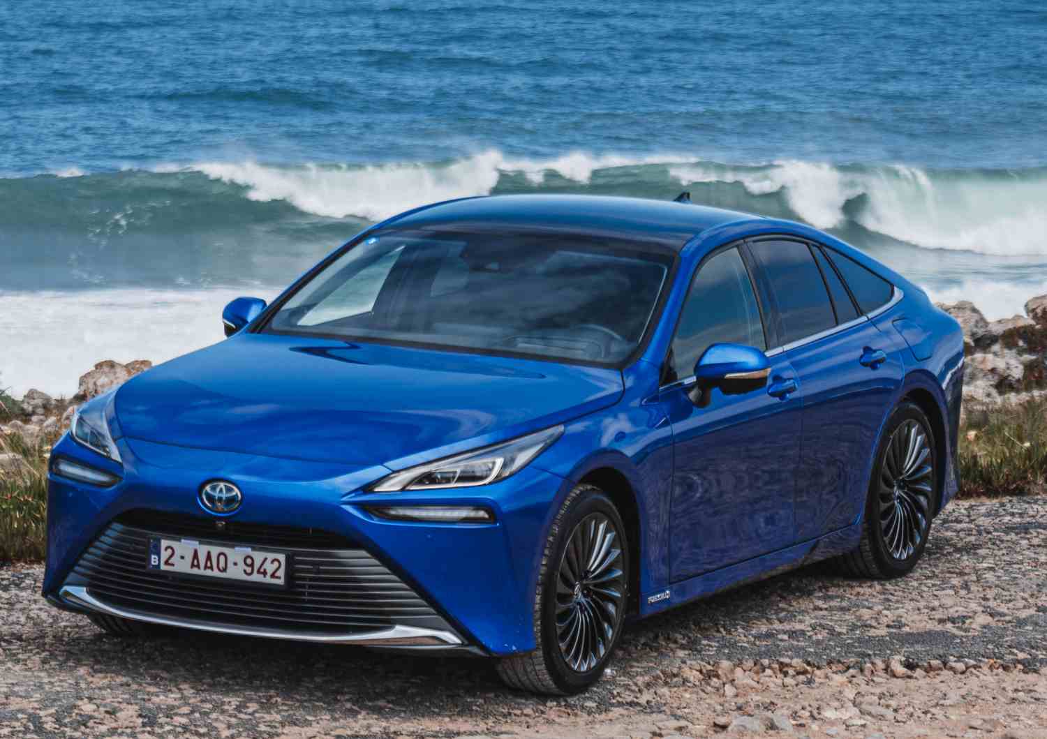 Toyota Mirai Mirai Executive sedan 4d