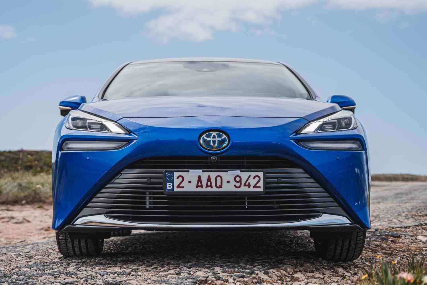Toyota Mirai Mirai Premium Kuro sedan 4d