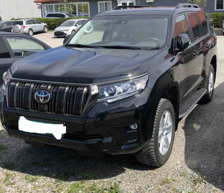 Toyota Land-Cruiser GX Varebil SUV 5d