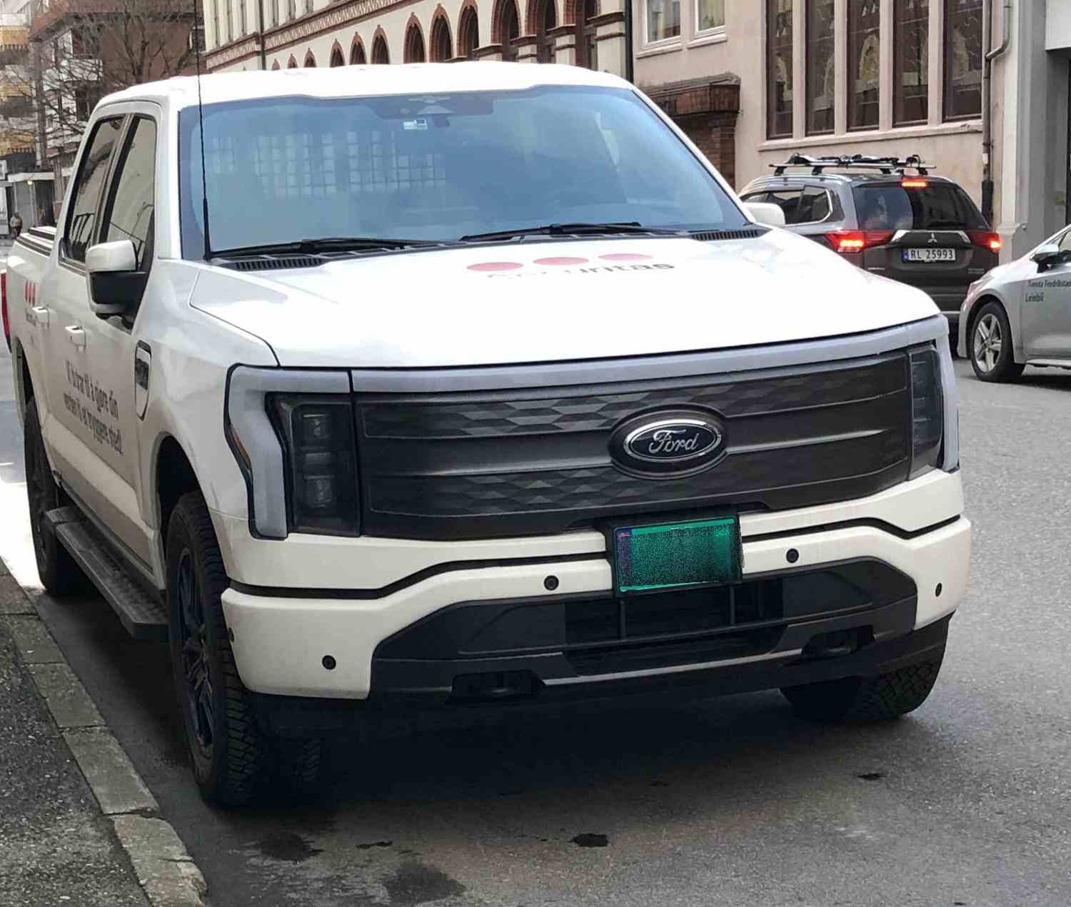 Ford F-150 Lightning Standard Range, (98 kWh) Varebil, 2025