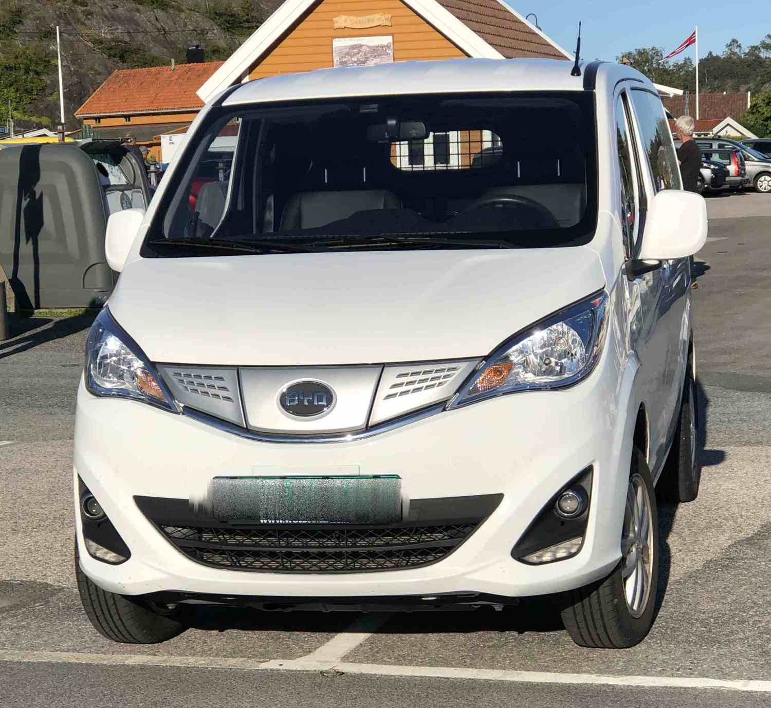 BYD T3/ETP3 3,5 m3 136 hk