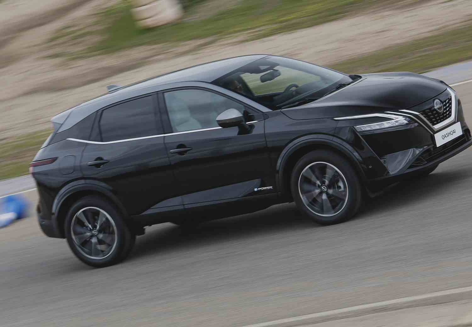 Nissan Qashqai MHEV 140 6M/T Acenta