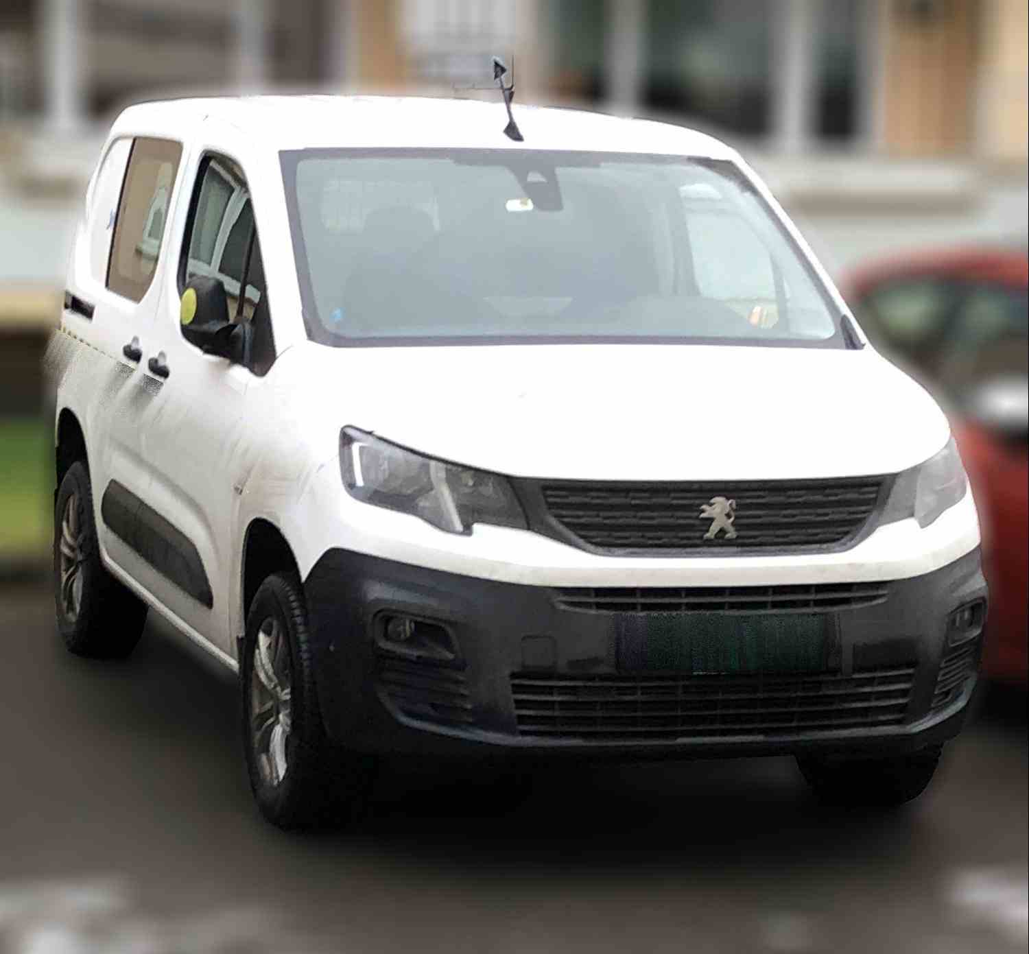 Peugeot Partner Mester Partner 1,5 BlueHDi 130 hk automat L1