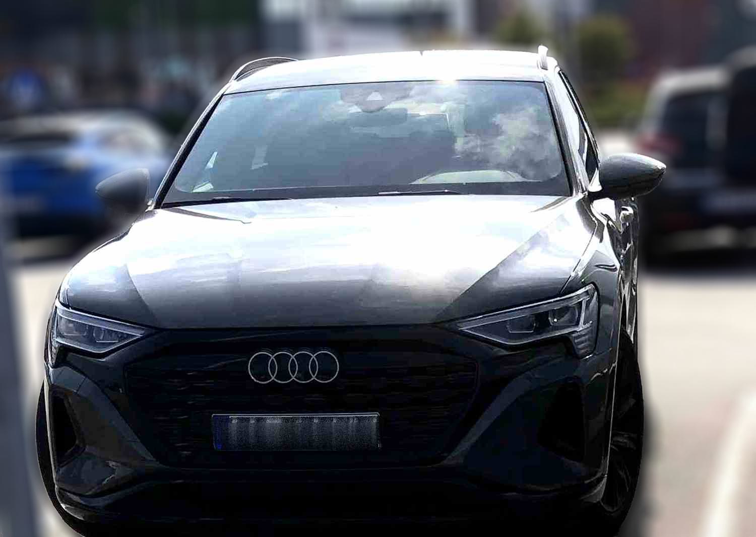Audi Q8 e-tron Audi Q8 e-tron 50 S line