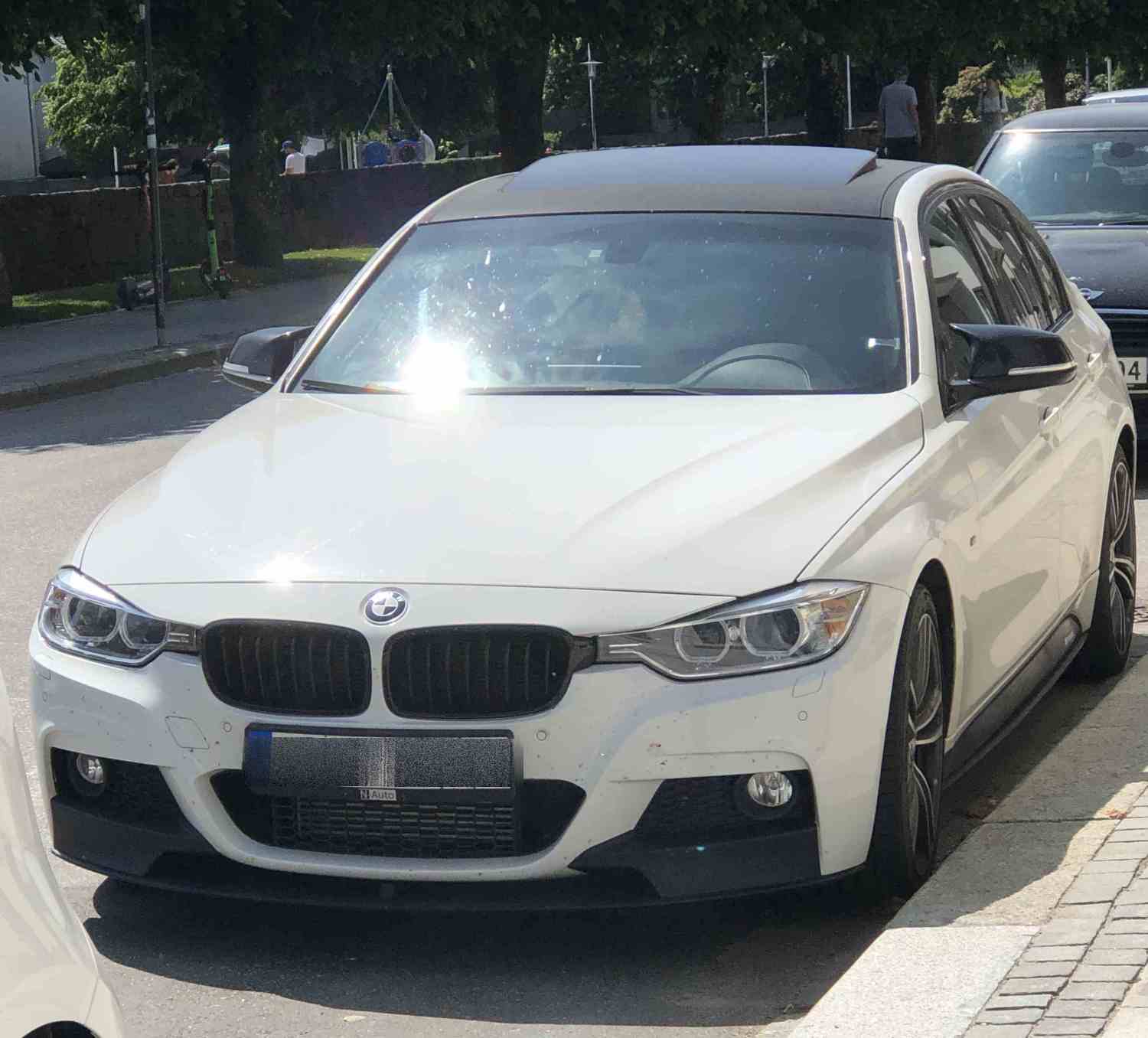 BMW 3-serie sedan/coupe 316i,   sedan, 136 hk