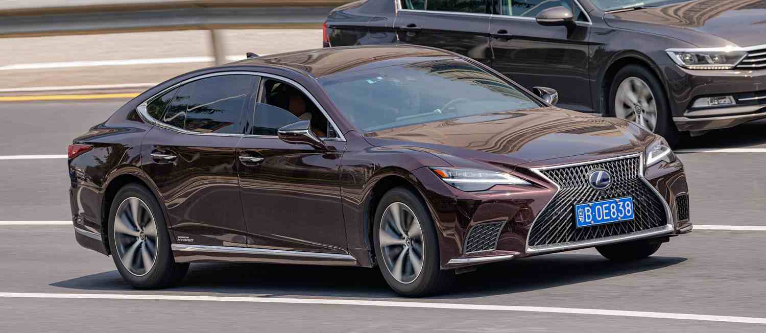 Lexus LS 500h AWD Luxury Crystal Pack