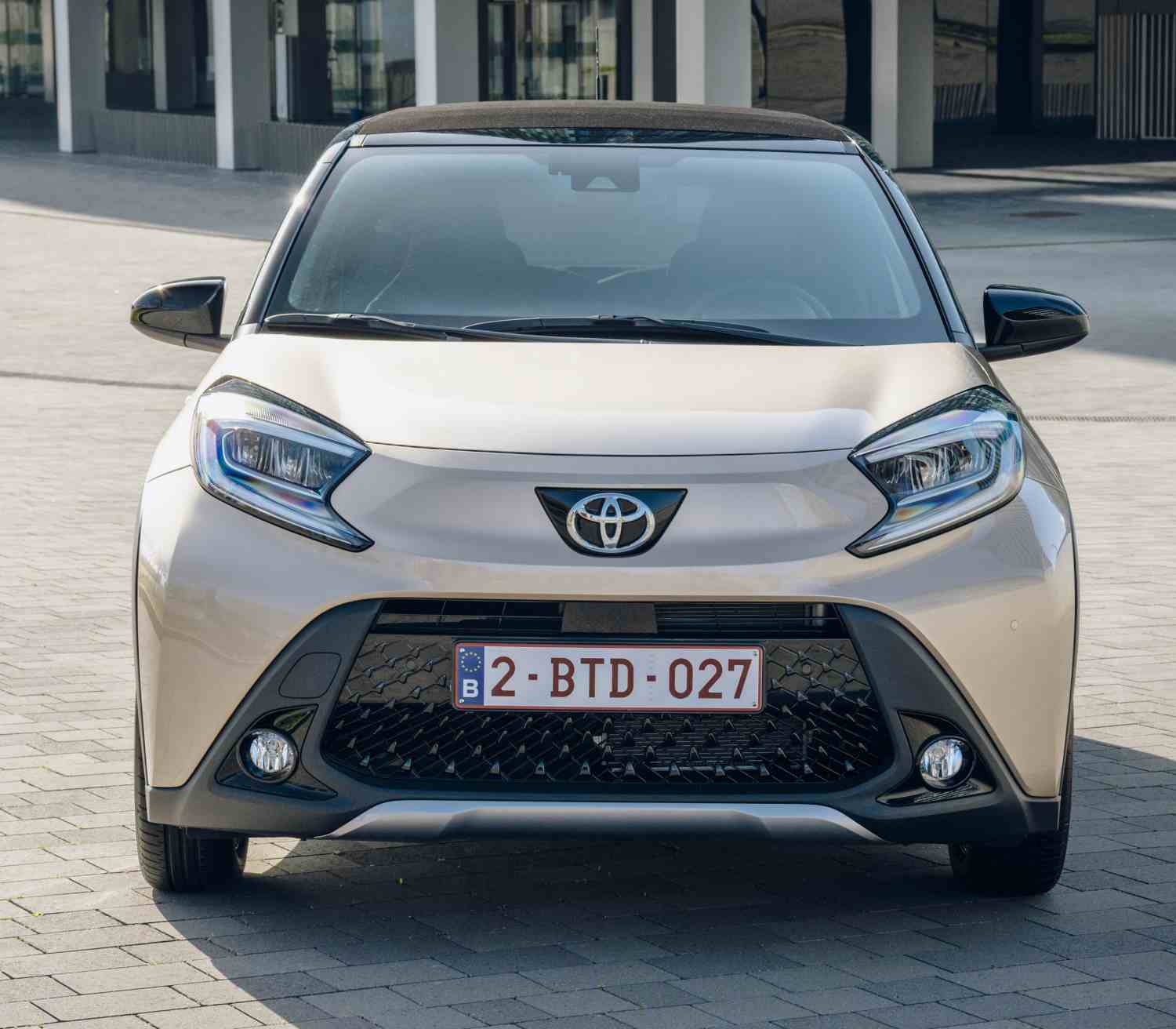 Toyota Aygo-X Life cvt, X 1,0 l VVT-i bensin