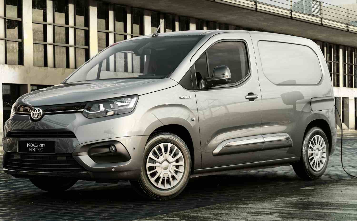 Toyota Proace EV City Comfort sidehengslet bakdører L1
