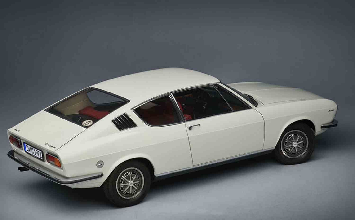 Audi 100 C1 Coupe S 1,9, 115 hk