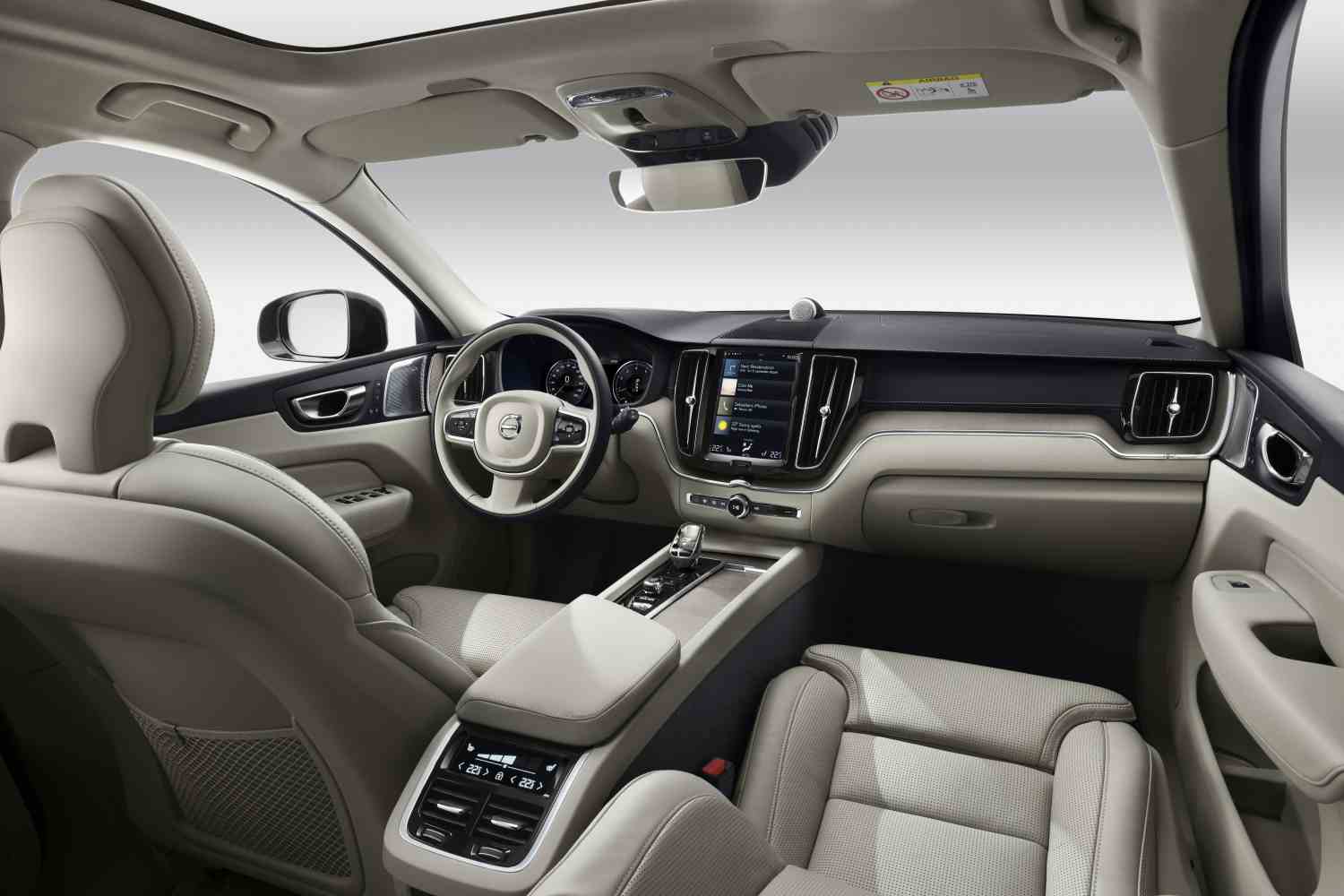 Volvo XC60 + Recharge T6 Recharge Ultimate Bright