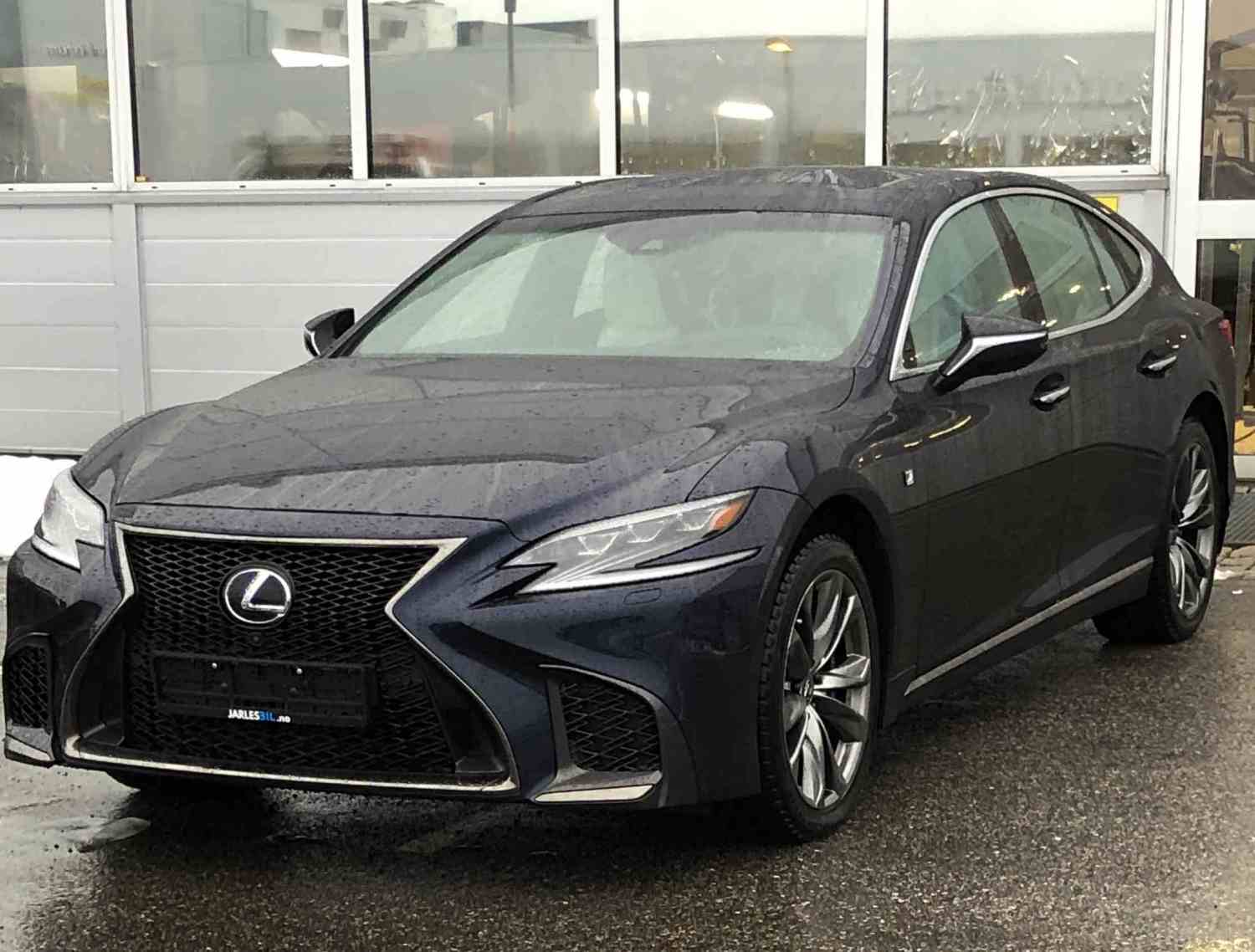 Lexus LS 500h AWD F Sport 2018mod