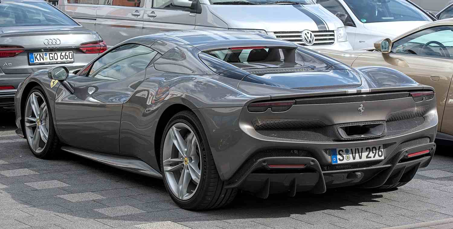 Ferrari 296 GTS