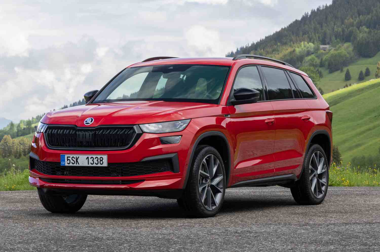 Skoda Kodiaq 2,0 TDI 200 hk 4x4 7-trinns DSG (Aut.) Sportline 7-seter