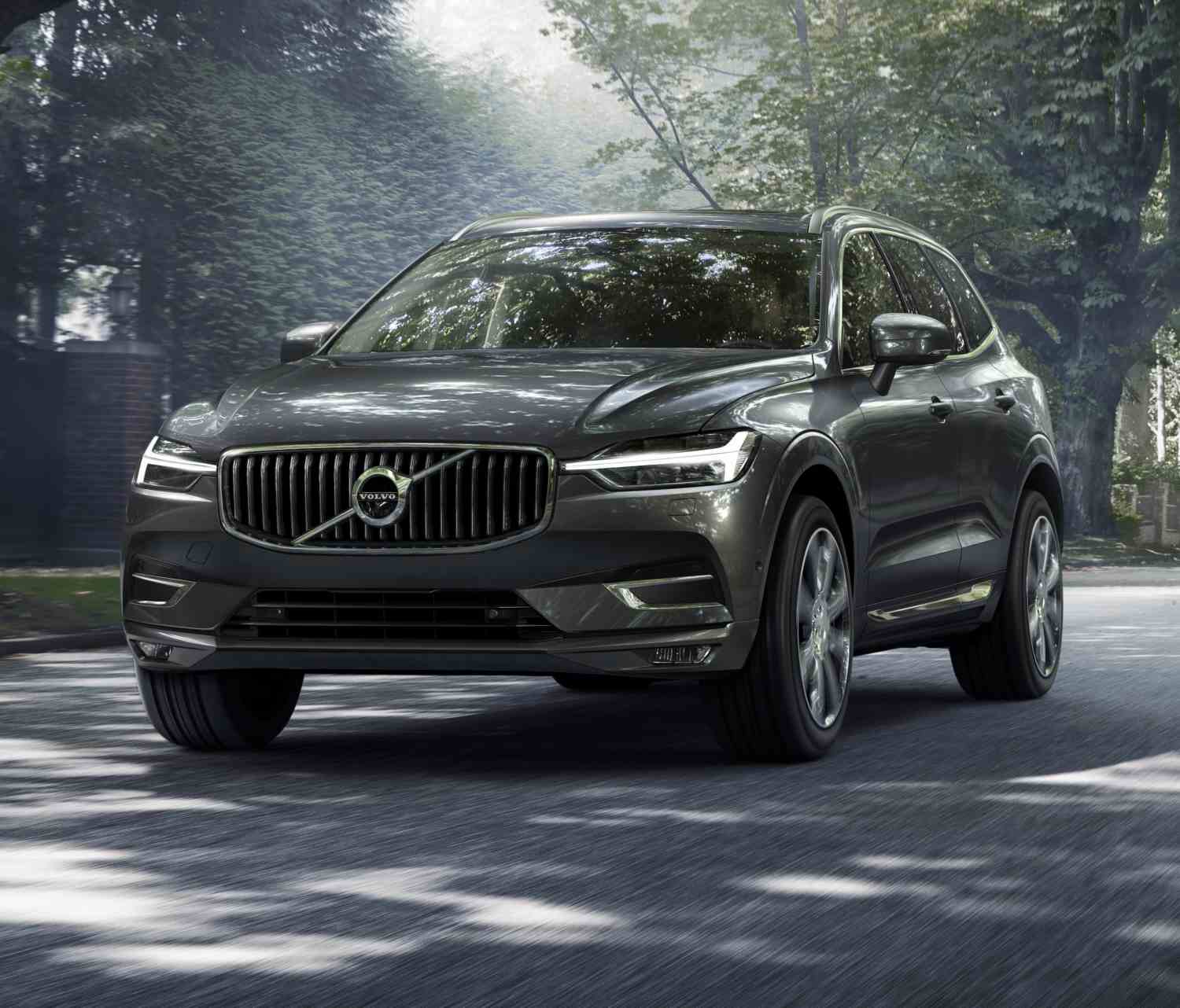 Volvo XC60 + Recharge T8 Recharge Ultimate edition Bright