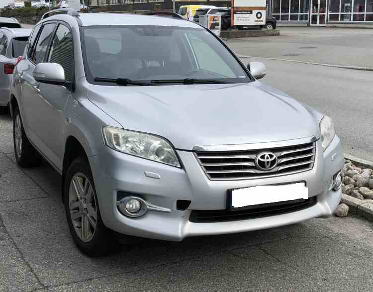Toyota RAV4 III 2.2 D-4D (150 hk) 4WD