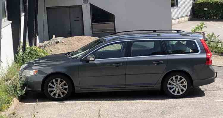 Volvo V70 III D3 163 hk   automat