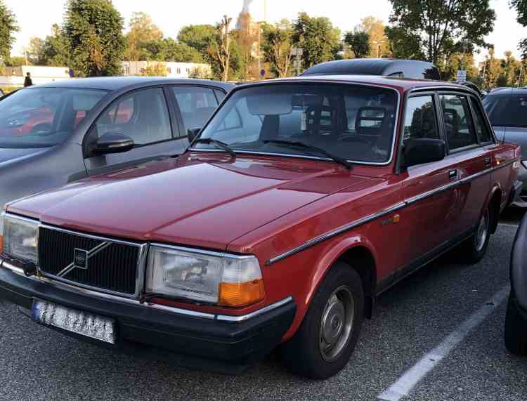 Volvo 240 Gl 2,3 116 hk