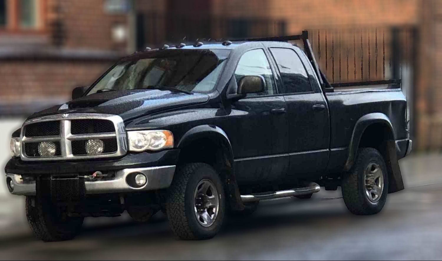 Ram 2500 Heavy Duty bensin 350 hk quad cab