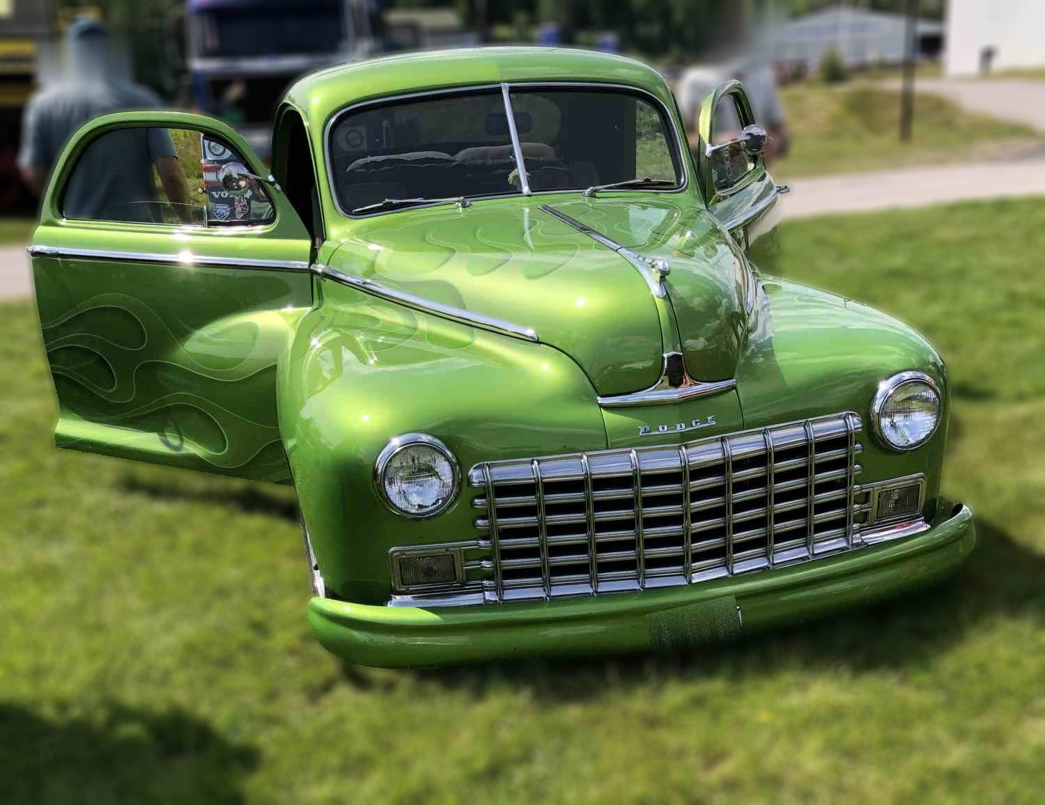 Dodge Custom Club Coupe 48 mod ombygd
