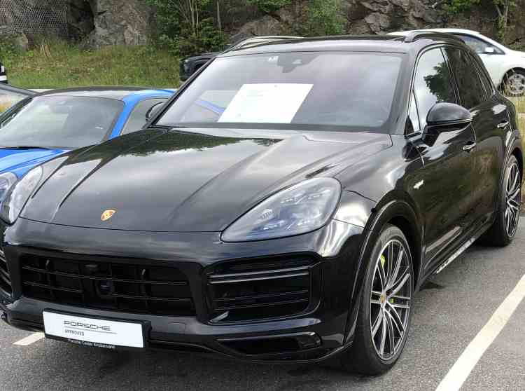Porsche Cayenne Turbo S E-Hybrid 680 hk