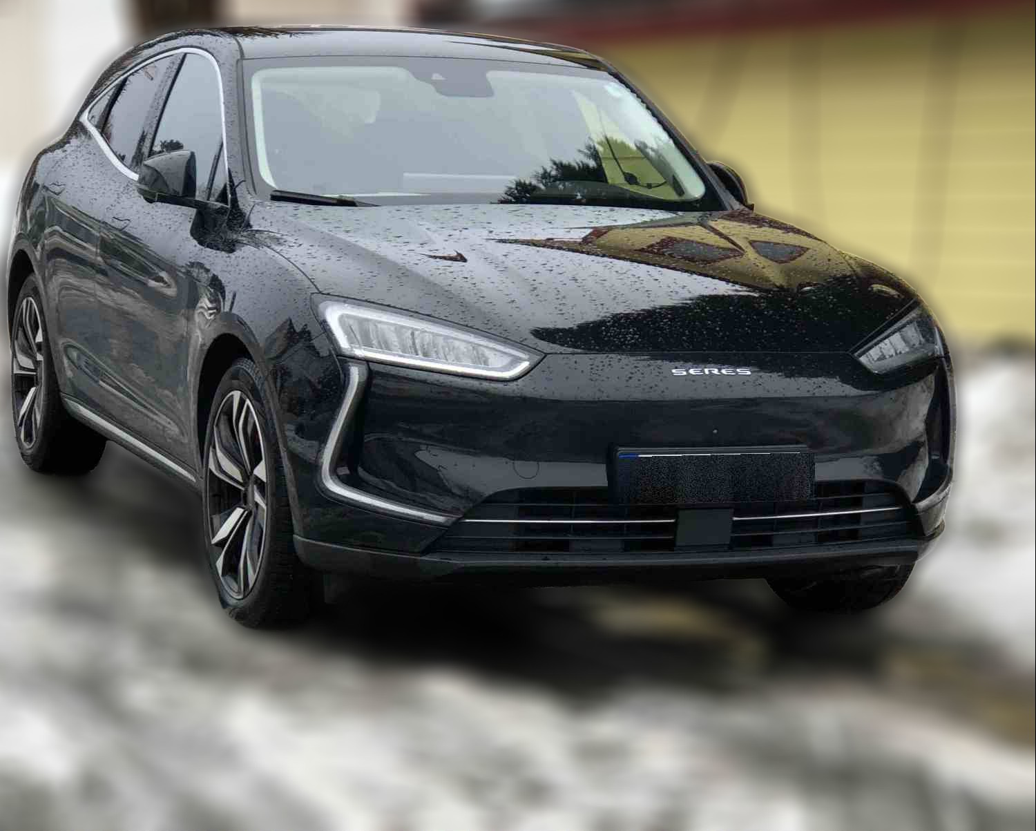 Seres 5 5 Premium, 585hk,  AWD 25mod